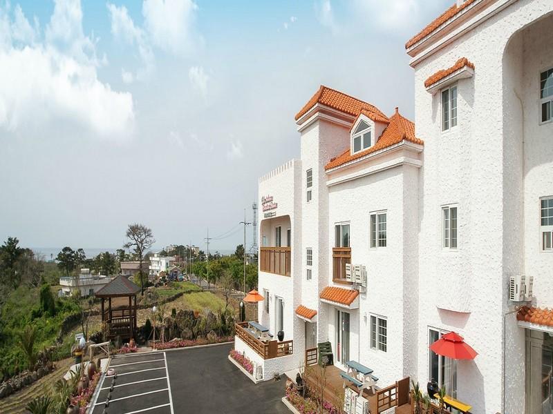 Lapaloma Pension เมืองเชจู ภายนอก รูปภาพ