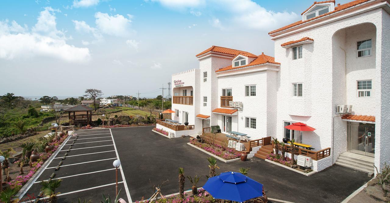 Lapaloma Pension เมืองเชจู ภายนอก รูปภาพ